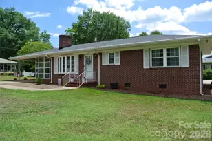 106 Freeman St, Rutherfordton, NC 28139 - Photo 6