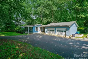 2 Lost Forest Dr, Candler, NC 28715 - Photo 34
