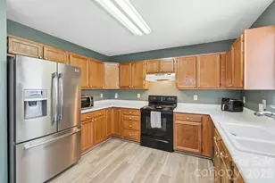 1001 Highland Woods Dr, Kannapolis, NC 28083 - Photo 12