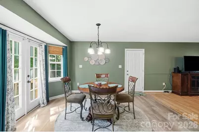 1001 Highland Woods Drive, Kannapolis, NC 28083 - Photo 14