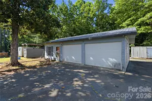 828 Ferry Rd, Forest City, NC 28043 - Photo 38