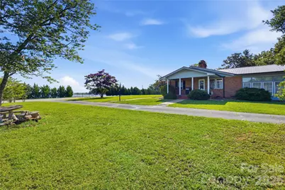 828 Ferry Road, Forest City, NC 28043 - Photo 8