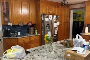 213 E 3rd St, Salisbury, NC 28146 - Photo 6
