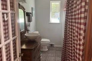 213 E 3rd St, Salisbury, NC 28146 - Photo 16