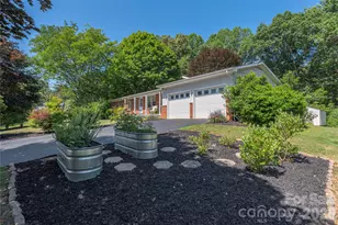 258 Camelot Dr, Clyde, NC 28721 - Photo 26