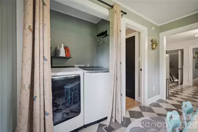 904 Bounous Street NW, Valdese, NC 28690 - Photo 10