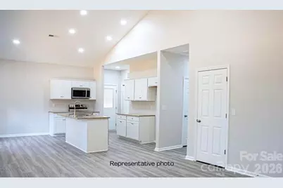 123 Kingswood Drive, Statesville, NC 28625 - Photo 2