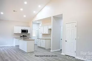 123 Kingswood Dr, Statesville, NC 28625 - Photo 2