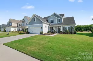 3826 Dahlia Dr, Harrisburg, NC 28075 - Photo 2