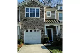 4707 Craigmoss Ln, Charlotte, NC 28278 - Photo 2