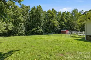 1130 Cedar Creek Dr, Morganton, NC 28655 - Photo 32