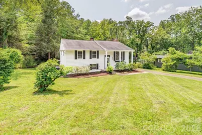 47 Bell Road, Asheville, NC 28805 - Photo 2