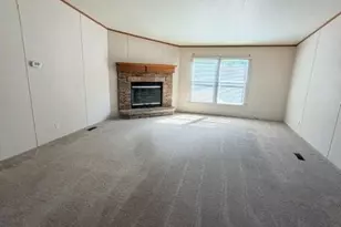 4398 Golden Ln, Claremont, NC 28610 - Photo 6