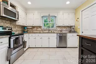 2004 Battle St, Salisbury, NC 28146 - Photo 10