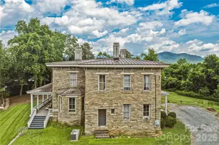 31 Meadows Blake House Ln, Fletcher, NC 28732 - Photo 26