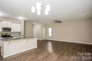 2706 Mt Holly-Huntersville Rd, Charlotte, NC 28214 - Photo 4