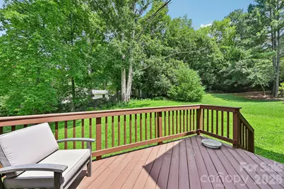 7329 Starvalley Drive, Charlotte, NC 28210 - Photo 18