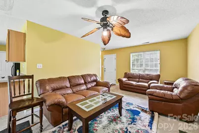 7329 Starvalley Drive, Charlotte, NC 28210 - Photo 14