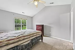 7329 Starvalley Dr, Charlotte, NC 28210 - Photo 32