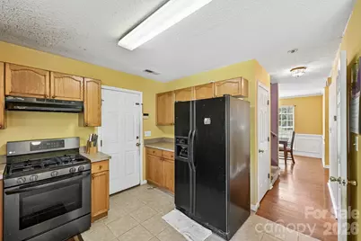 7329 Starvalley Drive, Charlotte, NC 28210 - Photo 6