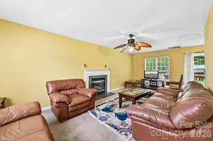 7329 Starvalley Dr, Charlotte, NC 28210 - Photo 12