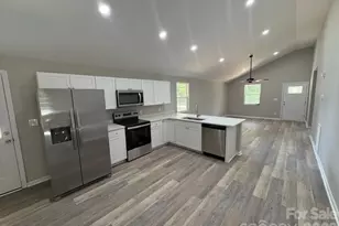 514 Gardner St, Shelby, NC 28150 - Photo 14