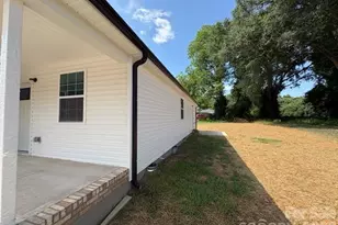 514 Gardner St, Shelby, NC 28150 - Photo 6