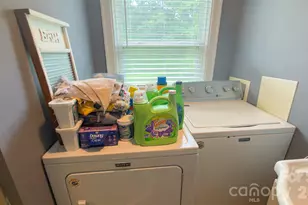 408 Oakdale St, Gastonia, NC 28054 - Photo 12