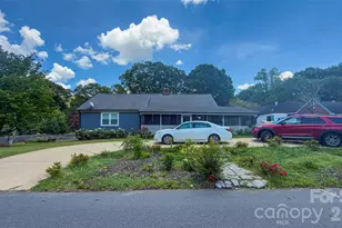 408 Oakdale St, Gastonia, NC 28054 - Photo 2