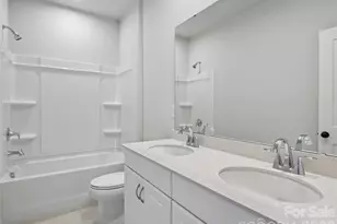 3118 Finchborough Ct, Charlotte, NC 28269 - Photo 12