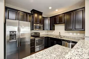 2704 Silverthorn Dr, Charlotte, NC 28273 - Photo 8