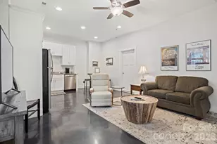 82 Summit Cir, Hendersonville, NC 28739 - Photo 34