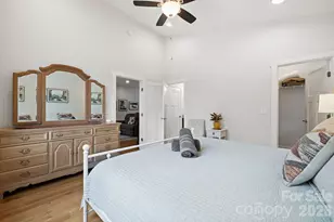 82 Summit Cir, Hendersonville, NC 28739 - Photo 26