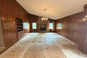 102 Nob Hill Dr, Gaffney, SC 29340 - Photo 8