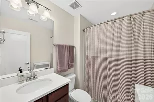2115 Garabrandt Ln, Charlotte, NC 28204 - Photo 40