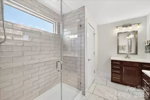 2115 Garabrandt Ln, Charlotte, NC 28204 - Photo 34