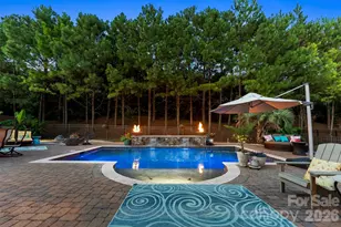 12920 Telfair Meadow Dr, Charlotte, NC 28227 - Photo 2