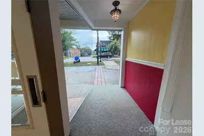119 E Broad Street, Statesville, NC 28677 - Photo 2