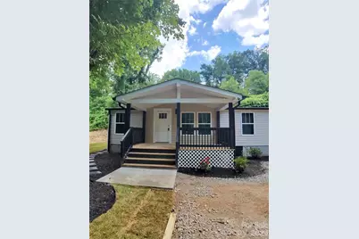 64 P J Drive, Waynesville, NC 28786 - Photo 2