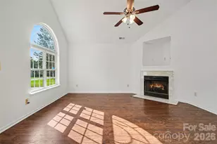 1910 Olsen Ln, Charlotte, NC 28213 - Photo 6