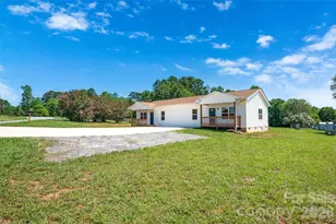 4000 Herman Sipe Rd, Conover, NC 28613 - Photo 4