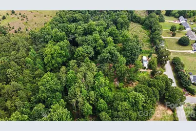 732 Woods Chapel Road, Duncan, SC 29334 - Photo 2