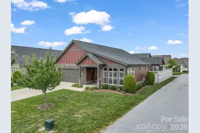 595 Summerfield Place, Flat Rock, NC 28731 - Photo 2
