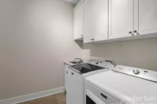 595 Summerfield Pl, Flat Rock, NC 28731 - Photo 22