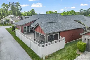595 Summerfield Pl, Flat Rock, NC 28731 - Photo 38