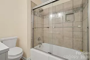 298 Enwood Dr, Charlotte, NC 28214 - Photo 30