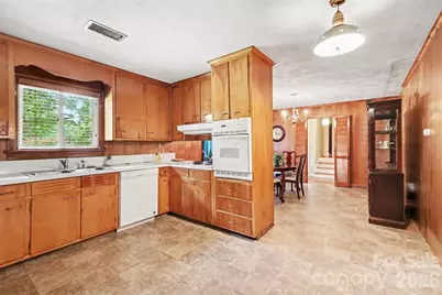298 Enwood Drive, Charlotte, NC 28214 - Photo 12