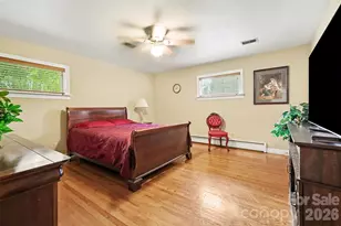 298 Enwood Dr, Charlotte, NC 28214 - Photo 18