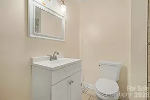 298 Enwood Dr, Charlotte, NC 28214 - Photo 16