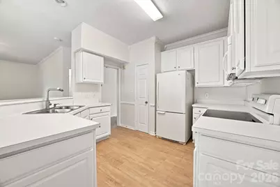 12313 Carolina Crossing Drive, Charlotte, NC 28273 - Photo 10
